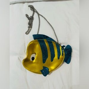 Danielle Nicole Flounder crossbody